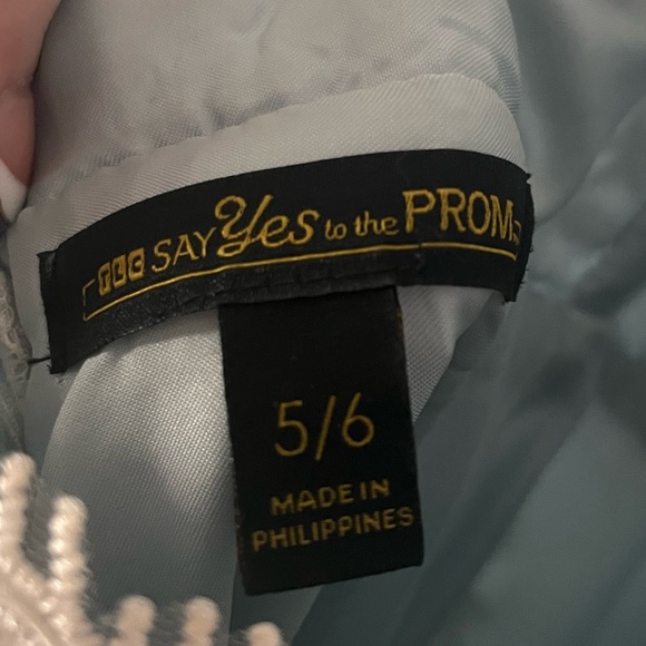 Light Blue Prom/Social Dress Size 5/6 - TLC Say Yes to The Prom - Picture 3 of 5